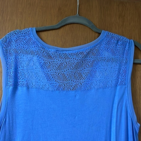 Apt 9 size large blue snake print tank with lace detail - Picture 5 of 8